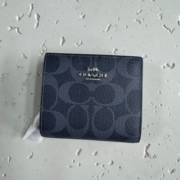 Coach Snap Wallet In Signature Canvas Silver-Denim-Midnight Navy - Picture 1 of 7